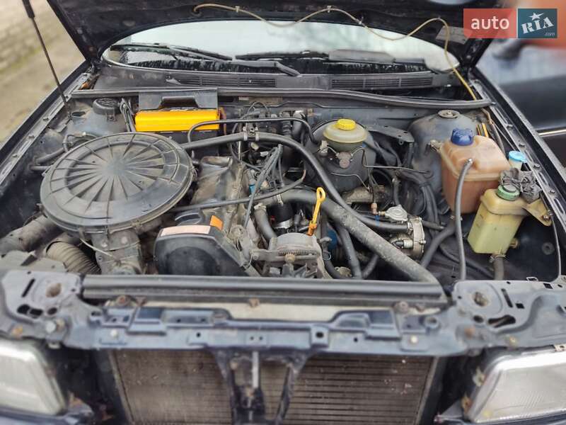 Седан Audi 80 1992 в Киеве фото 4 Седан Audi 80 1992 в Киеве