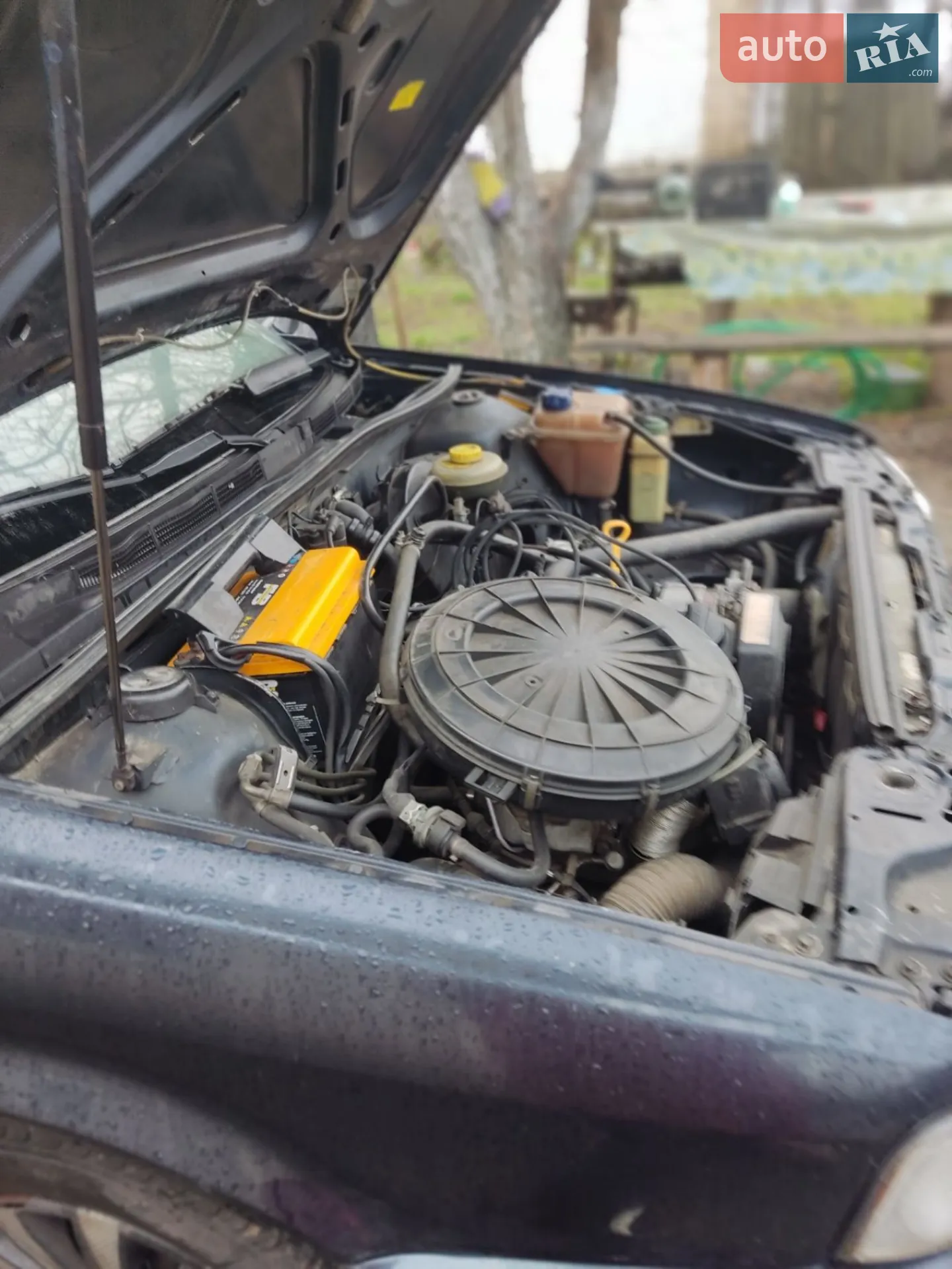 Audi 80 1992 VIN WAUZZZ8CZNA198775 фото оголошення 6 з 11