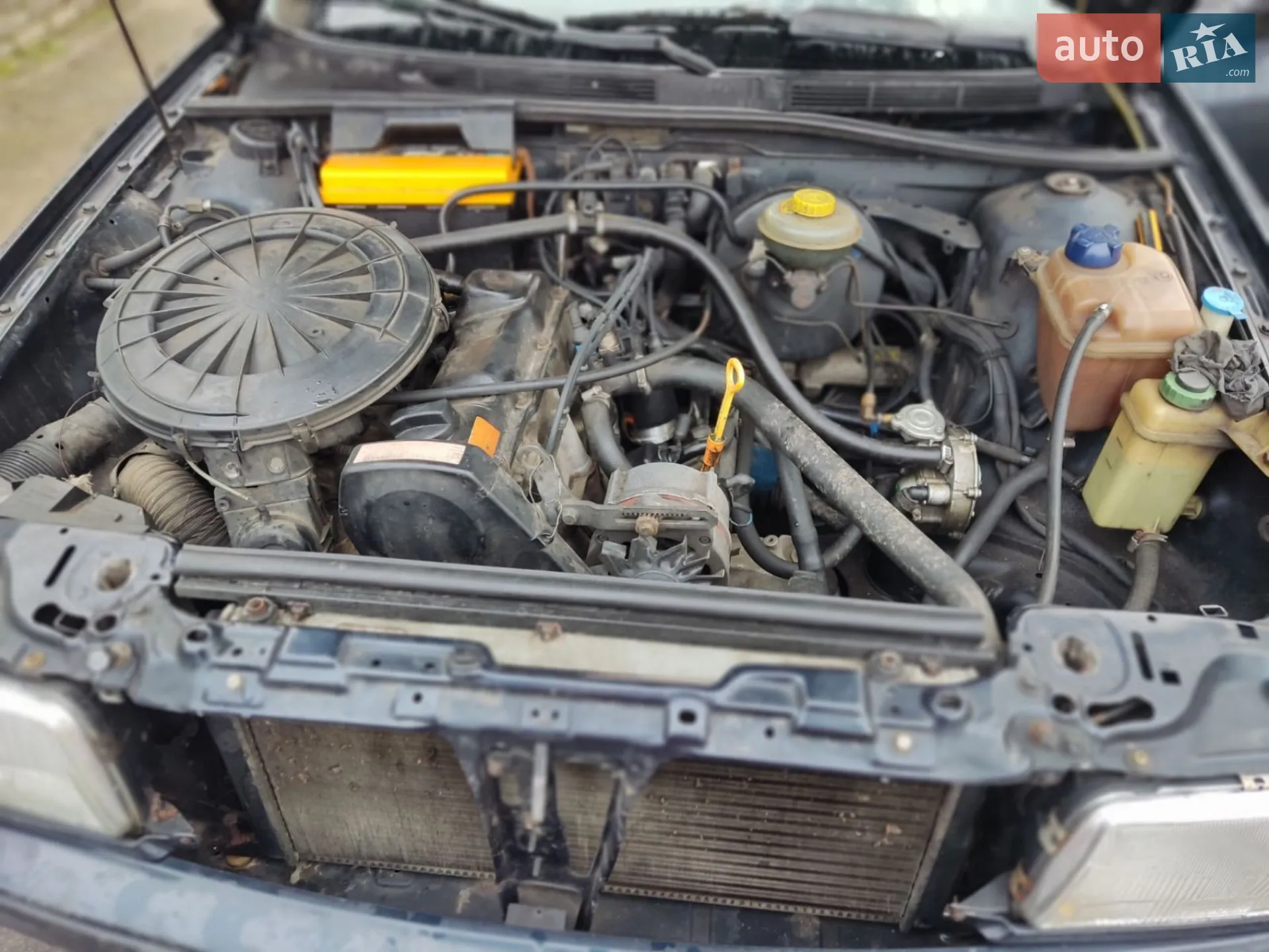 Audi 80 1992 VIN WAUZZZ8CZNA198775 фото оголошення 8 з 11