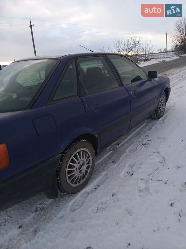 Седан Audi 80 1987 в Луцьку