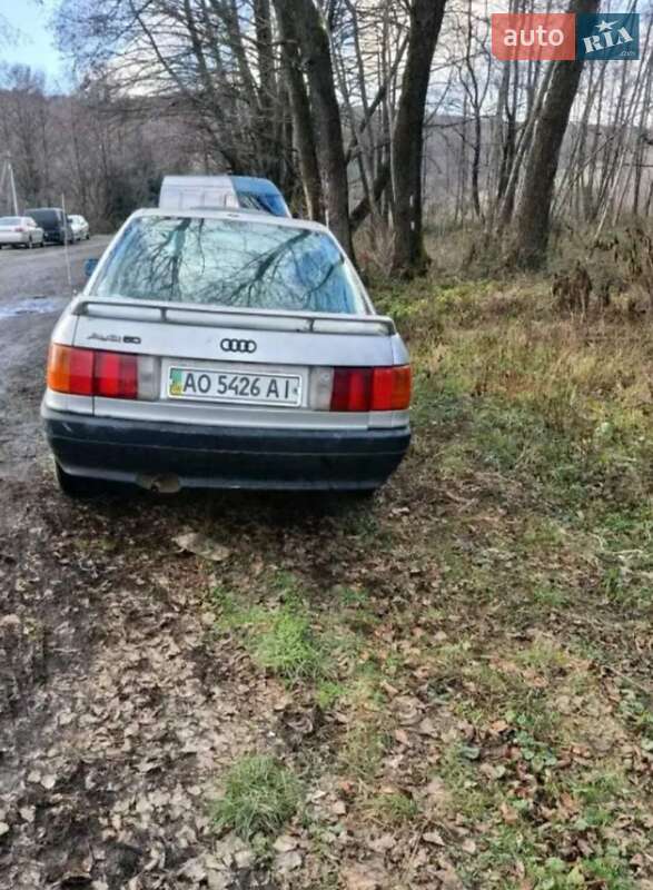 Седан Audi 80 1987 в Виноградове фото 3 Седан Audi 80 1987 в Виноградове
