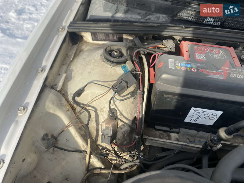 Седан Audi 80 1989 в Виннице