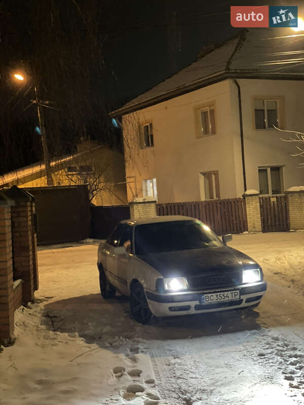 Седан Audi 80 1989 в Львове