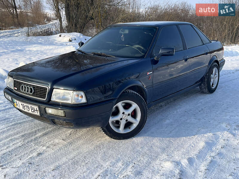 Седан Audi 80 1993 в Глухове