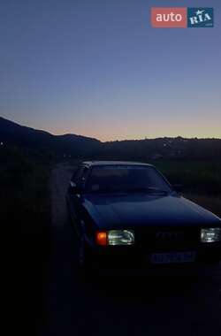 Седан Audi 80 1986 в Виноградове