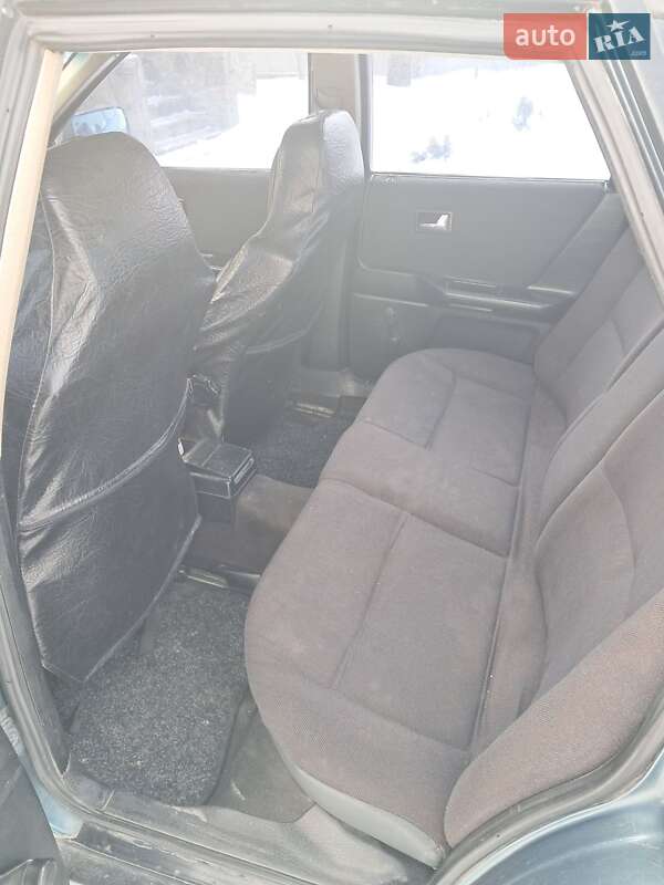 Седан Audi 80 1986 в Рокитном