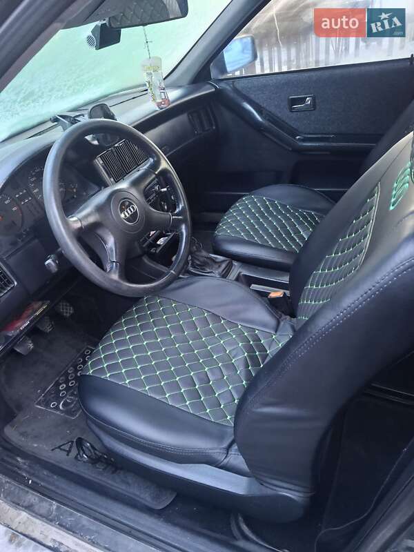 Седан Audi 80 1993 в Львове