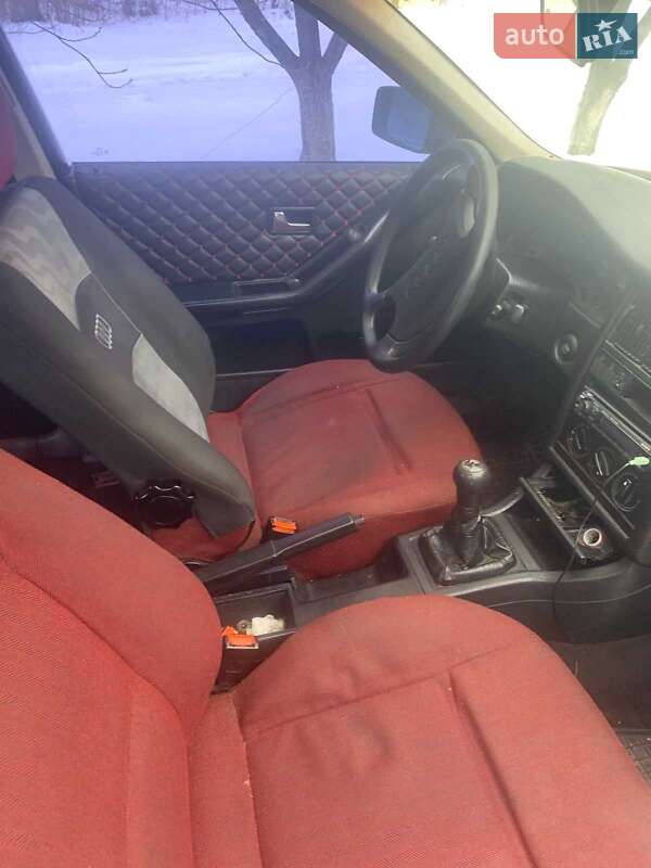 Седан Audi 80 1991 в Ратному фото 3 Седан Audi 80 1991 в Ратному