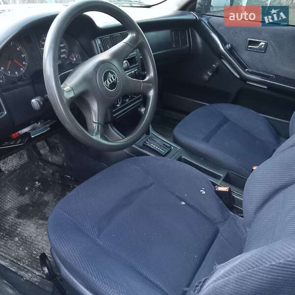 Седан Audi 80 1994 в Жовкве