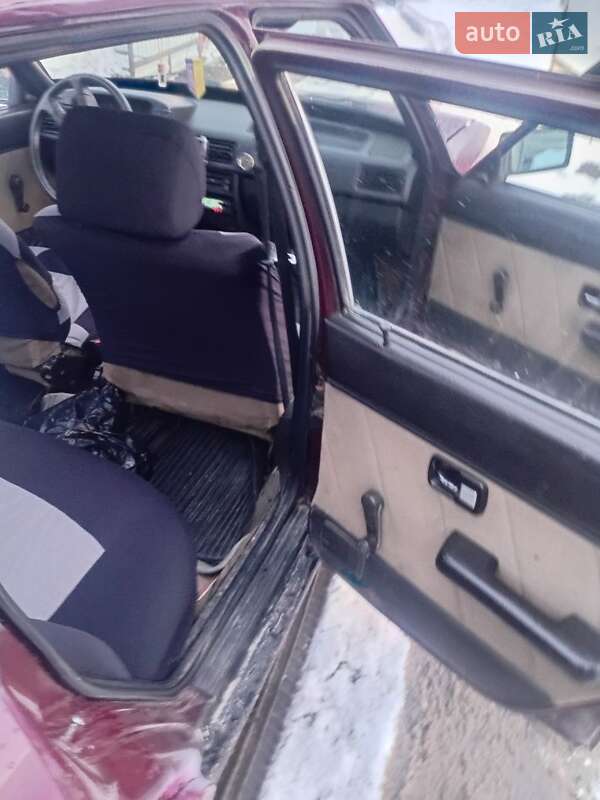 Седан Audi 80 1987 в Ярмолинцях