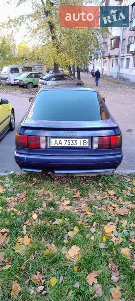 Седан Audi 80 1990 в Киеве