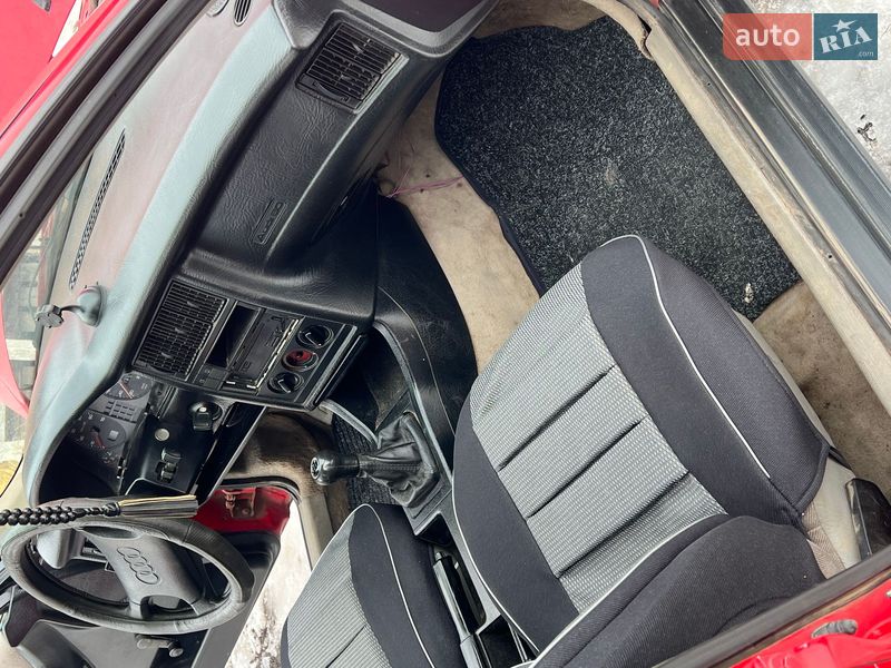 Седан Audi 80 1988 в Полтаві