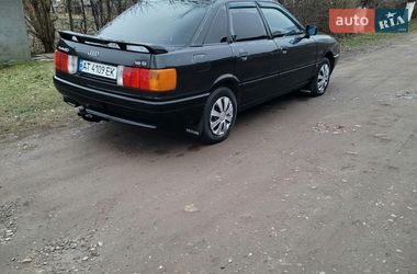 Седан Audi 80 1991 в Рогатине