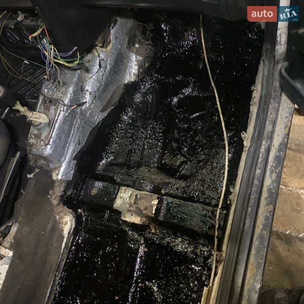 Седан Audi 80 1989 в Городке фото 9 Седан Audi 80 1989 в Городке