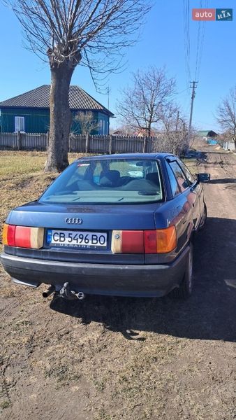 Седан Audi 80 1988 в Носовке