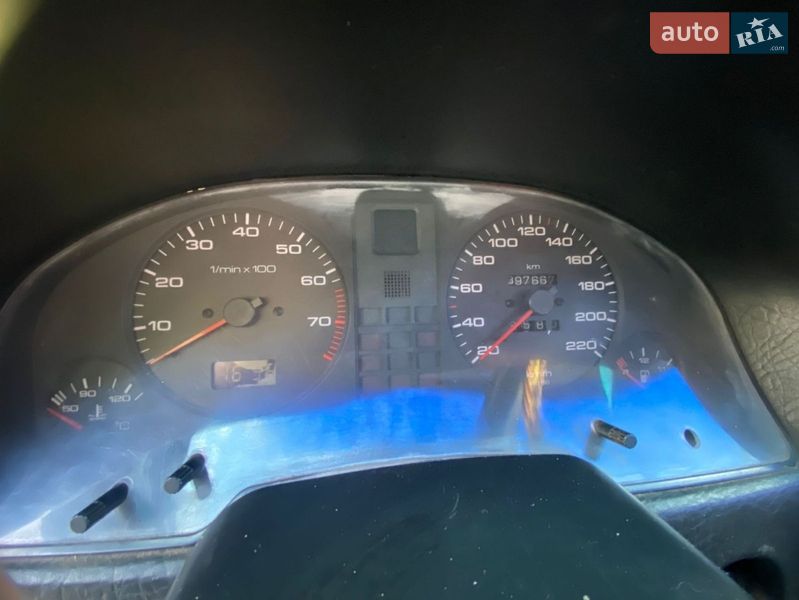 Седан Audi 80 1988 в Лозовой