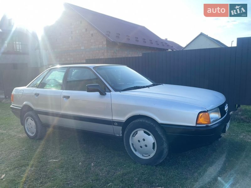 Audi 80 1988 Audi 80 1988