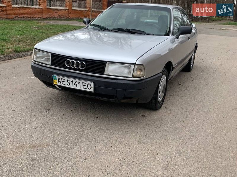 Седан Audi 80 1991 в Кривом Роге фото Седан Audi 80 1991 в Кривом Роге