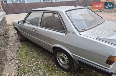 Седан Audi 80 1982 в Киеве
