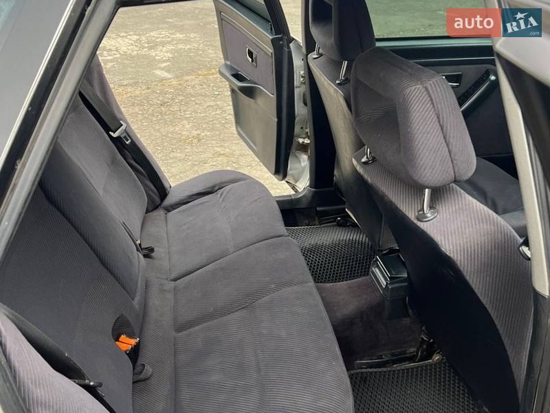 Універсал Audi 80 1994 в Демидівці