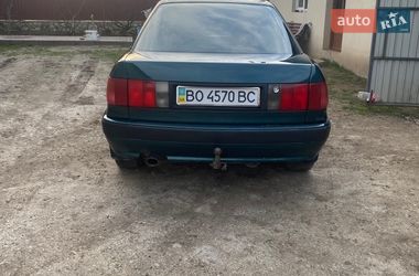 Седан Audi 80 1993 в Вишневце