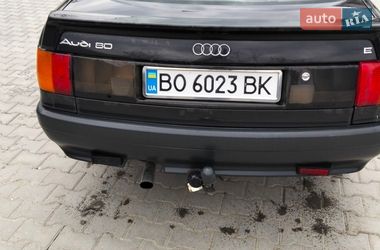 Седан Audi 80 1989 в Залещиках