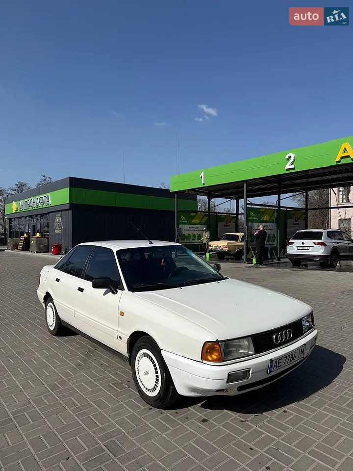 2010 BMW 3er - мініатюра 19