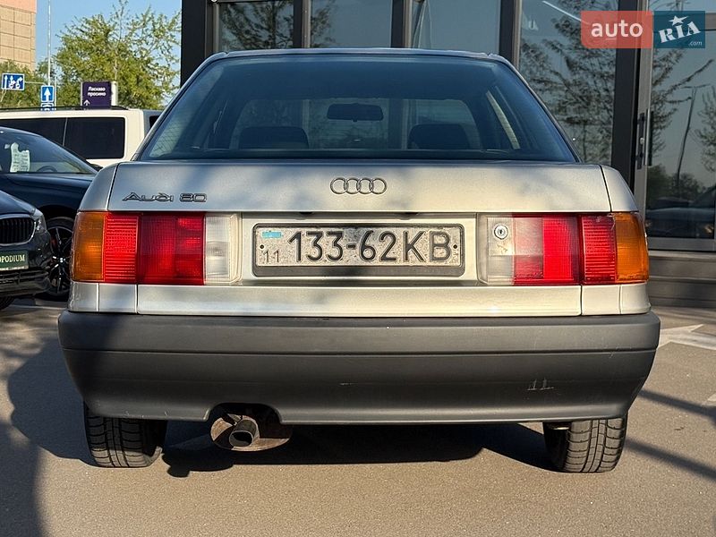 Седан Audi 80 1986 в Києві