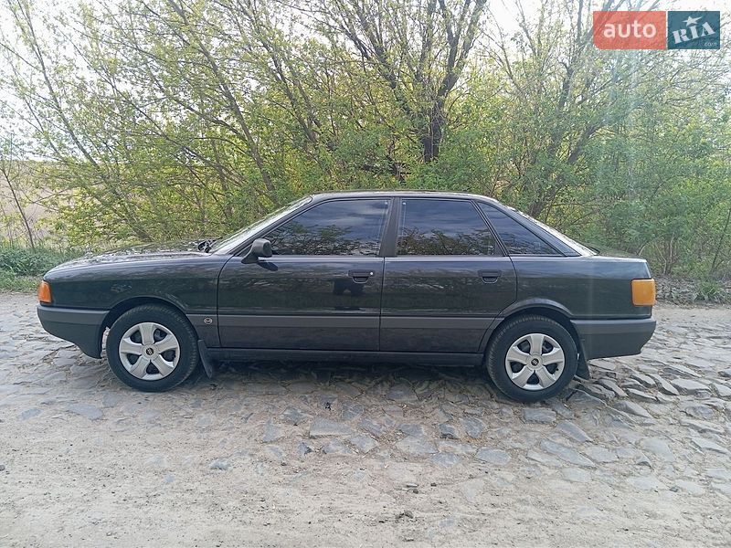 Седан Audi 80 1991 в Дубно