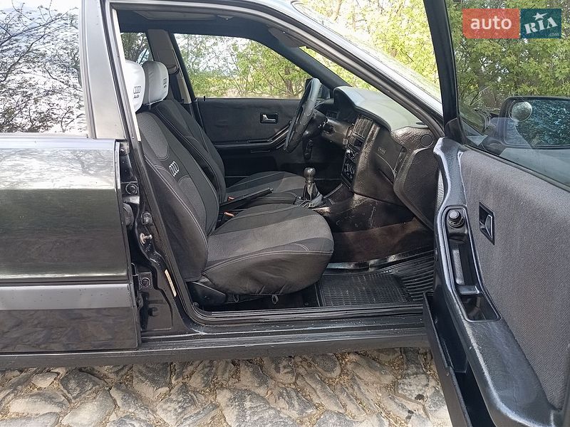 Седан Audi 80 1991 в Дубно