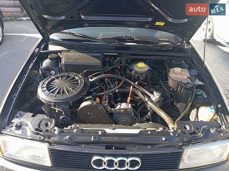 Седан Audi 80 1991 в Дубно