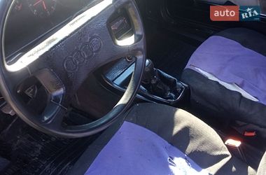 Седан Audi 80 1985 в Виноградові