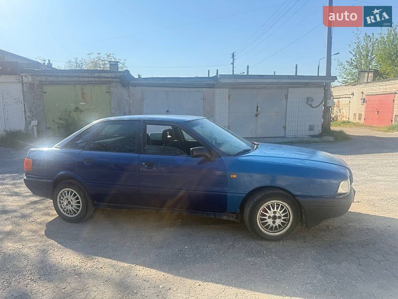 Седан Audi 80 1988 в Запоріжжі