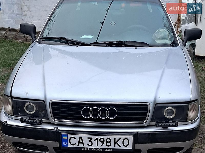 Седан Audi 80 1994 в Василькове