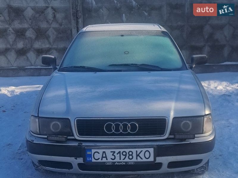 Седан Audi 80 1994 в Василькове