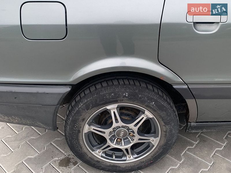 Седан Audi 80 1990 в Чернівцях