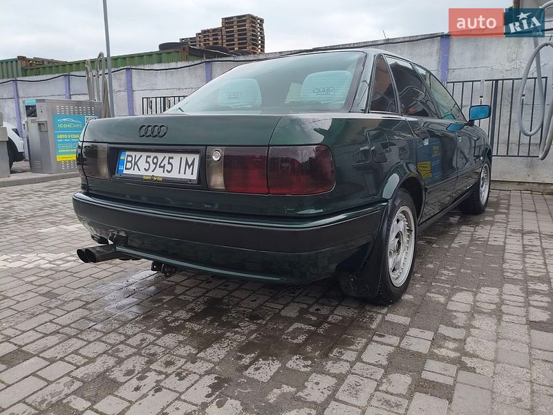 Седан Audi 80 1993 в Рівному