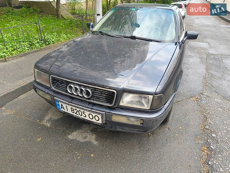 Седан Audi 80 1993 в Киеве