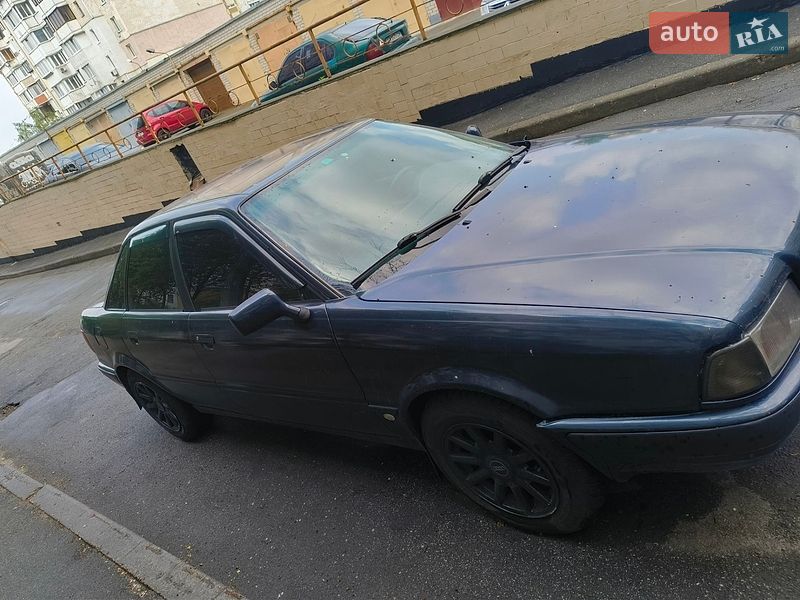 Седан Audi 80 1993 в Киеве