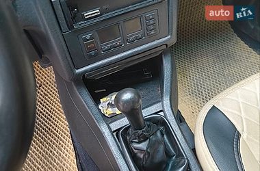 Седан Audi 80 1993 в Киеве