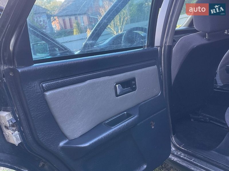 Седан Audi 80 1988 в Хмельницком