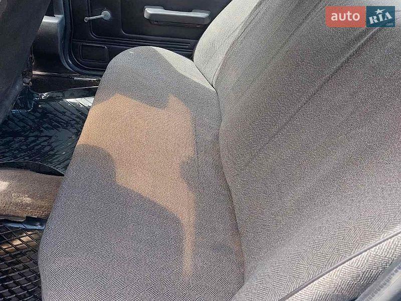 Седан Audi 80 1984 в Володимирі