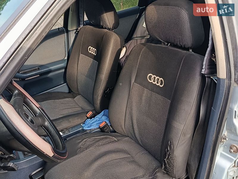 Седан Audi 80 1987 в Томашгороде