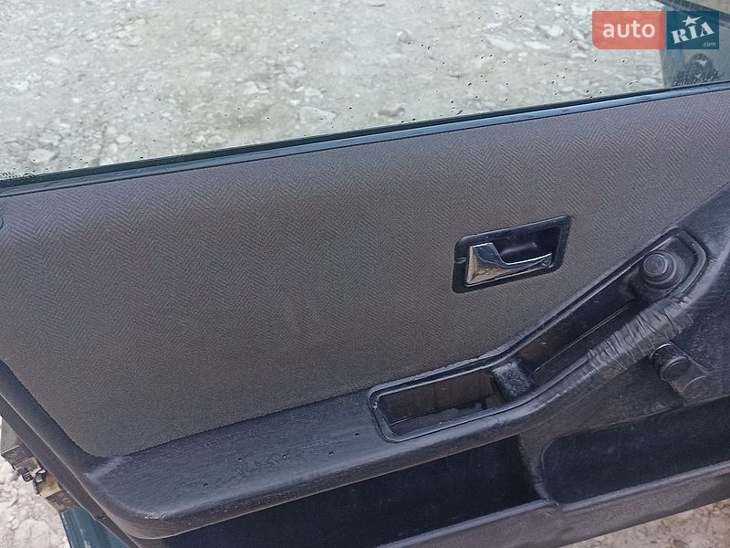 Седан Audi 80 1988 в Ивано-Франковске