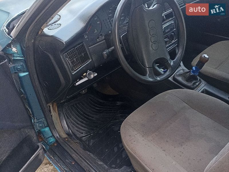 Седан Audi 80 1988 в Ивано-Франковске