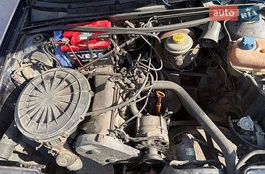 Седан Audi 80 1990 в Овручі