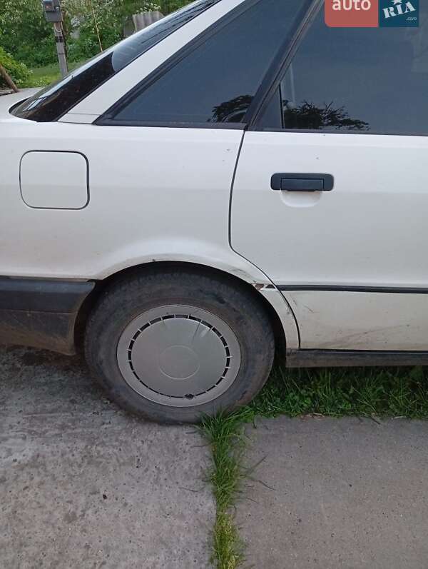 Седан Audi 80 1990 в Згурівці