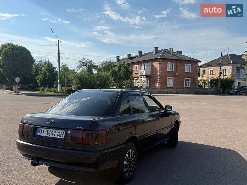 Седан Audi 80 1990 в Овручі
