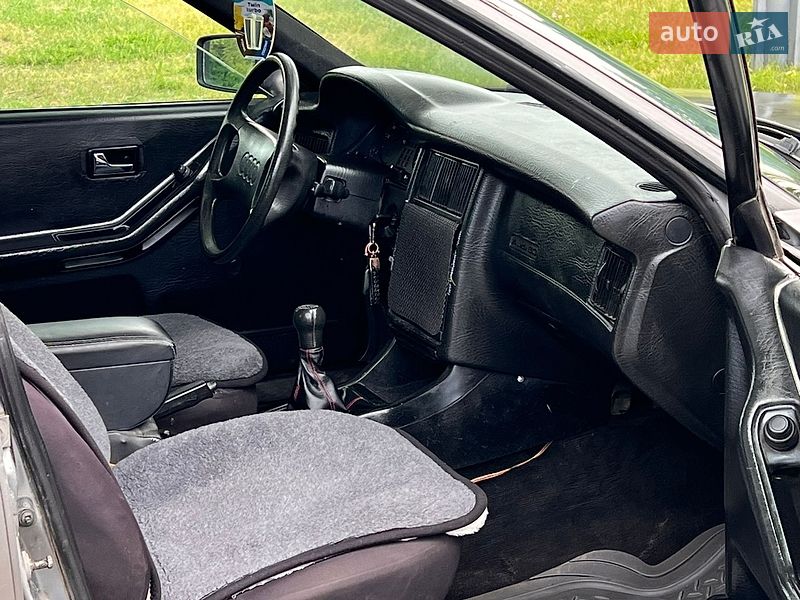 Седан Audi 80 1991 в Рівному