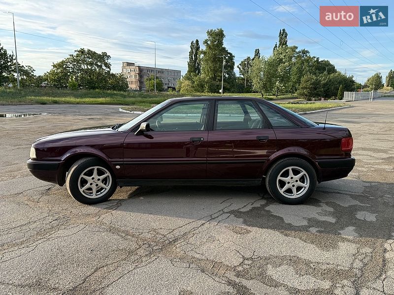 Седан Audi 80 1992 в Києві